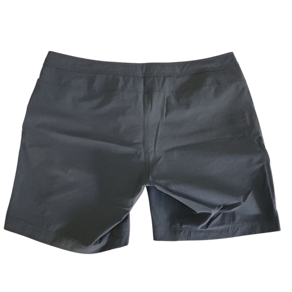 MOUNTAIN HARDWEAR Yuma Short - Women's dark gray size 12 - Picture 2 of 10
